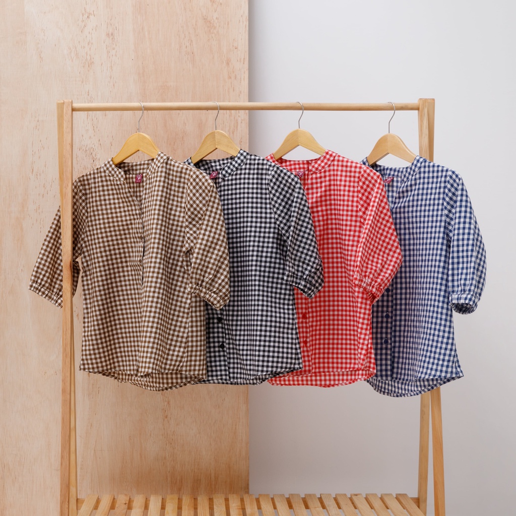Sorabel - Sree Plaid Simple Blouse/ Kemeja Wanita Motif Kotak-kotak Collar Neck Lengan 3/4