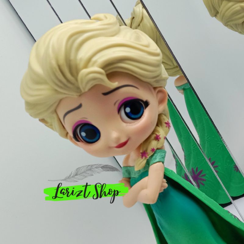 QPosket Disney Cute Toy Frozen 2 Elsa Q Posket Figure