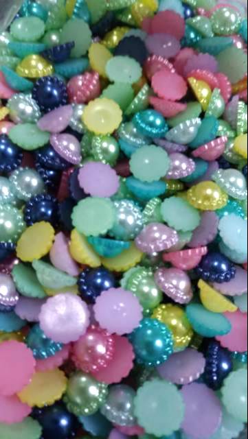 Mutiara Setengah / Mote Sebelah Motif Bunga 10 mm Warna (25 pcs)