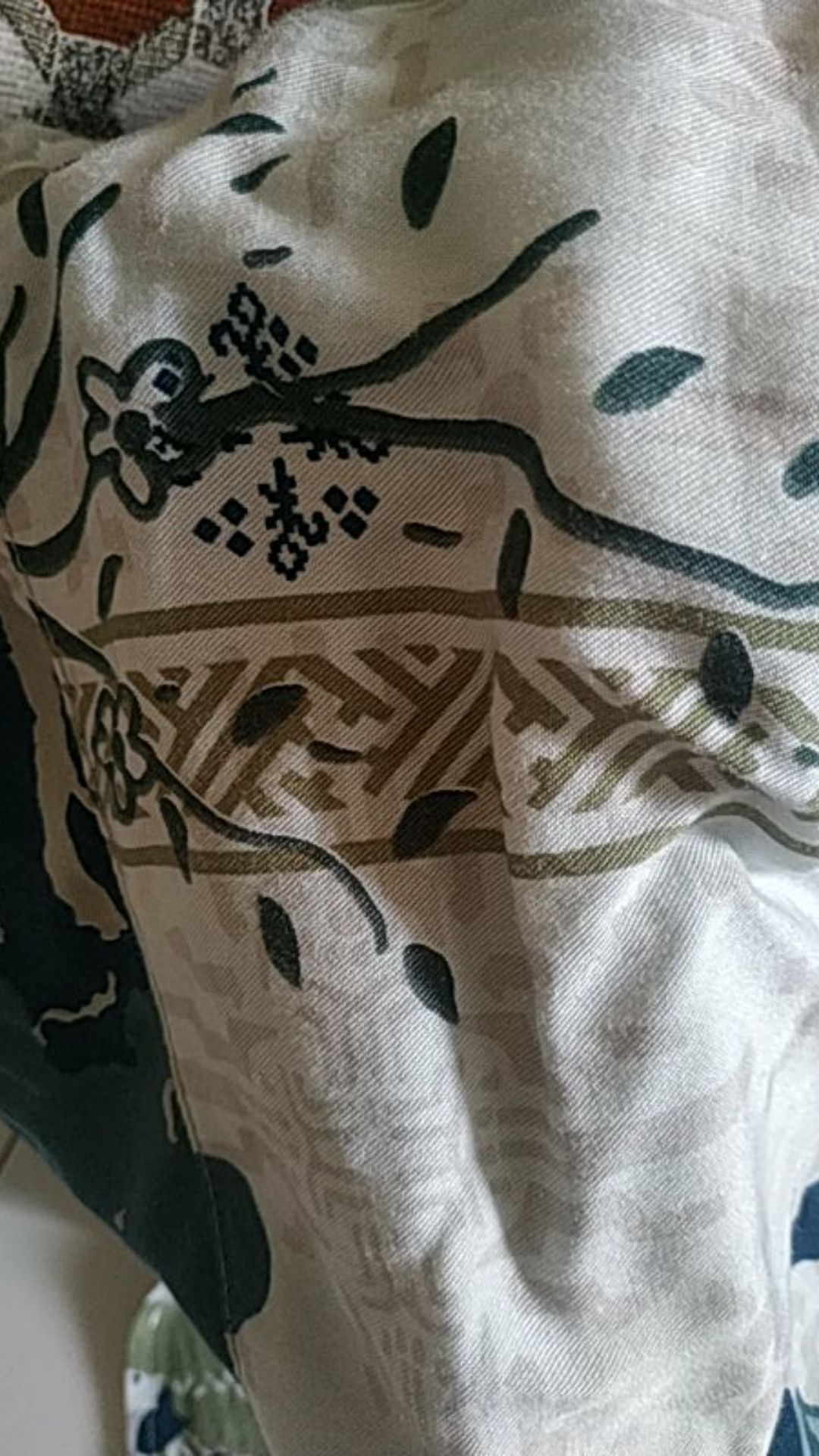 Nima 330870 - Atasan Batik Modern