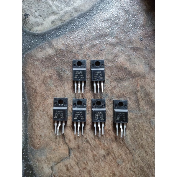 Transistor mosfet 13N60