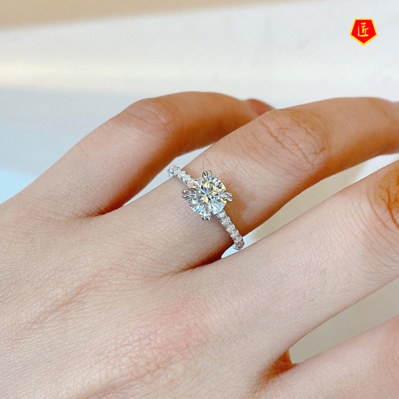 [Ready Stock]Simple Elegant Moissanite Four-Claw Diamond Ring