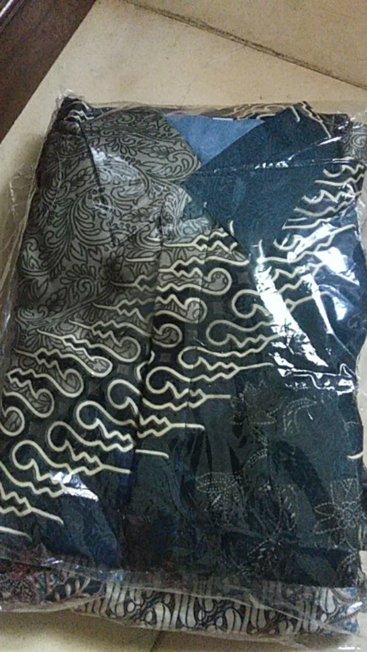 Kemeja Batik Semi Sutra Silky Premium Puring Istimewa