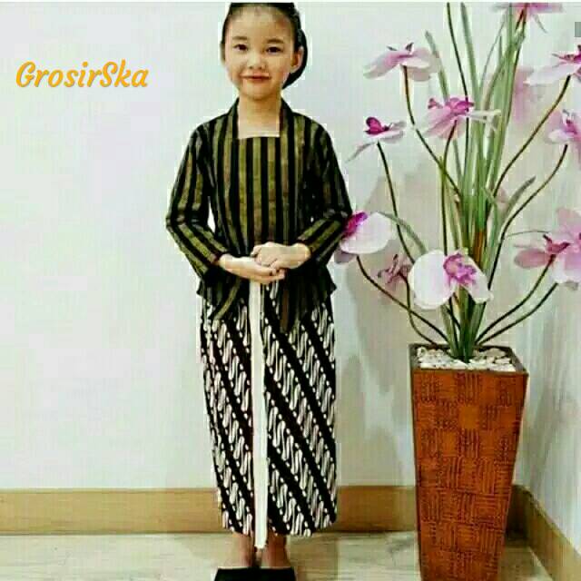 Setelan Kebaya Lurik Anak ( 0 - 13 Tahun)