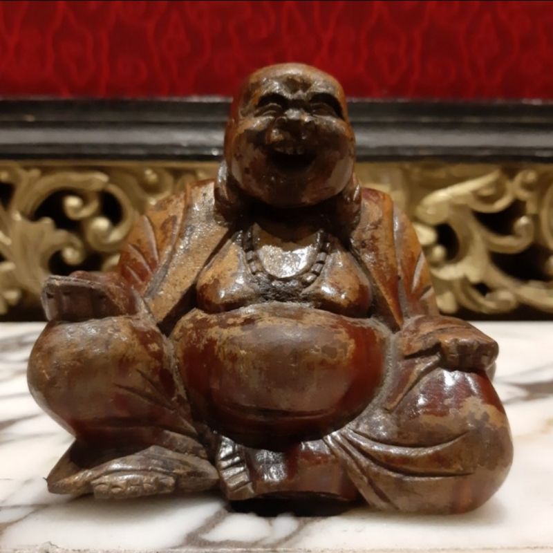 Patung Kayu Smiling Budha