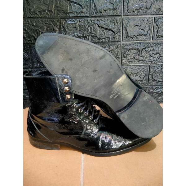 Sepatu Second Versace Collection 41