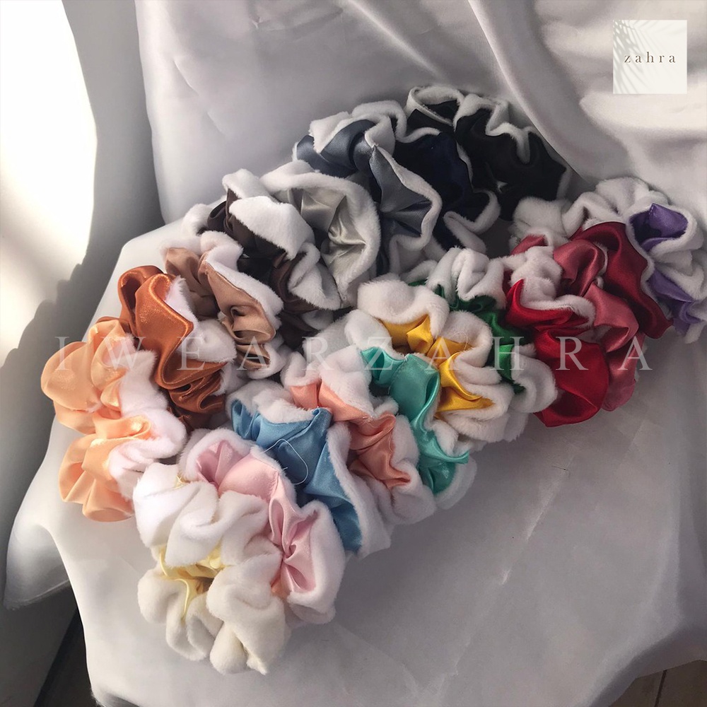 SCRUNCHIE SALJU - Ikat Rambut Bulu Velvet Satin Iket Cepol Cemol Skrunci Hijab Karet Iketan Murah