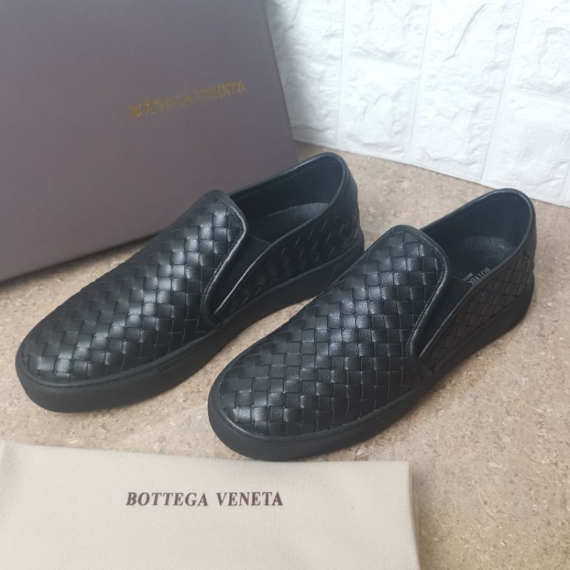 sepatu sneaker slip on kulit asli shoes leather botega