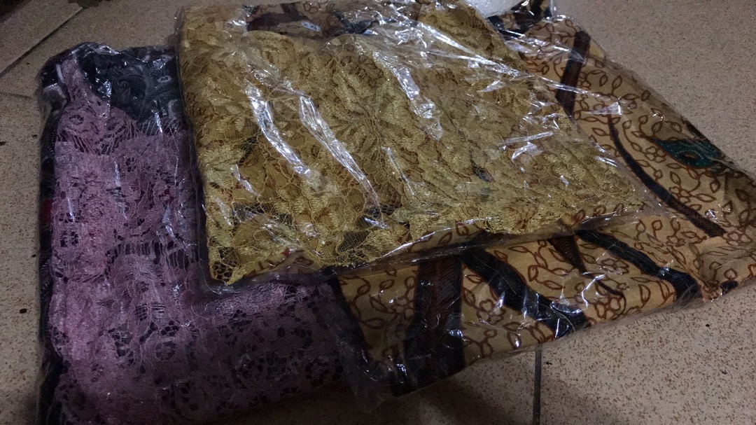 10.10 Sale Ybb Couple Batik