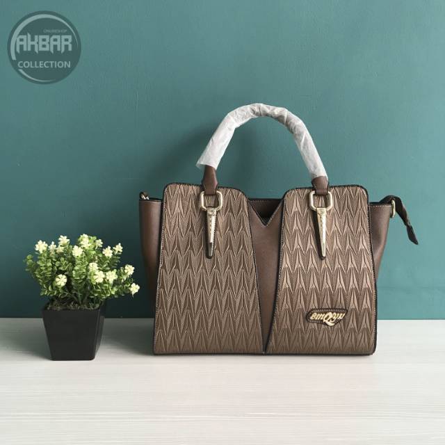 TAS PESTA WANITA EMQYU COKLAT2