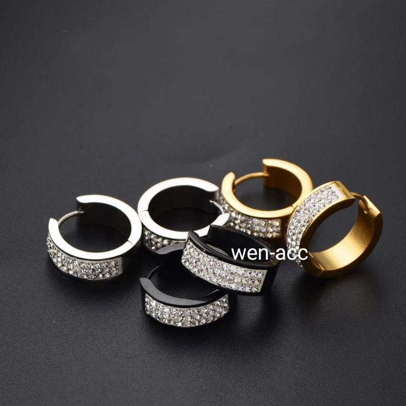 Anting Titanium Anting Permata Anting Emas Silver dan Hitam