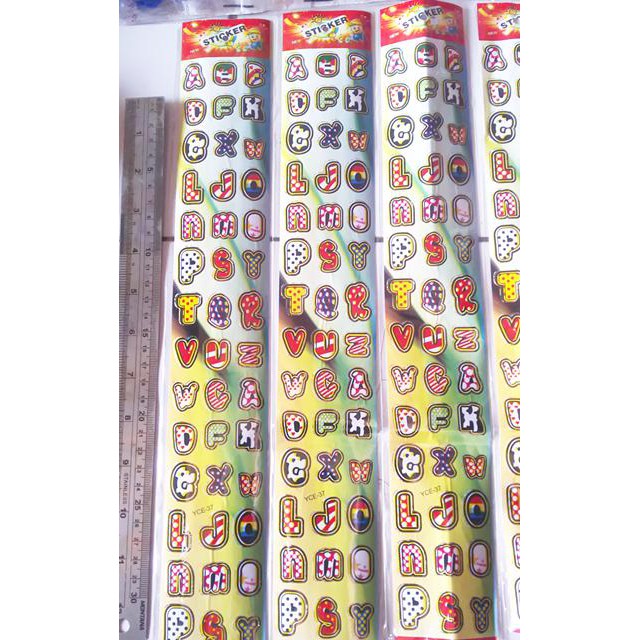 

tempelan sticker anak motif huruf abcd