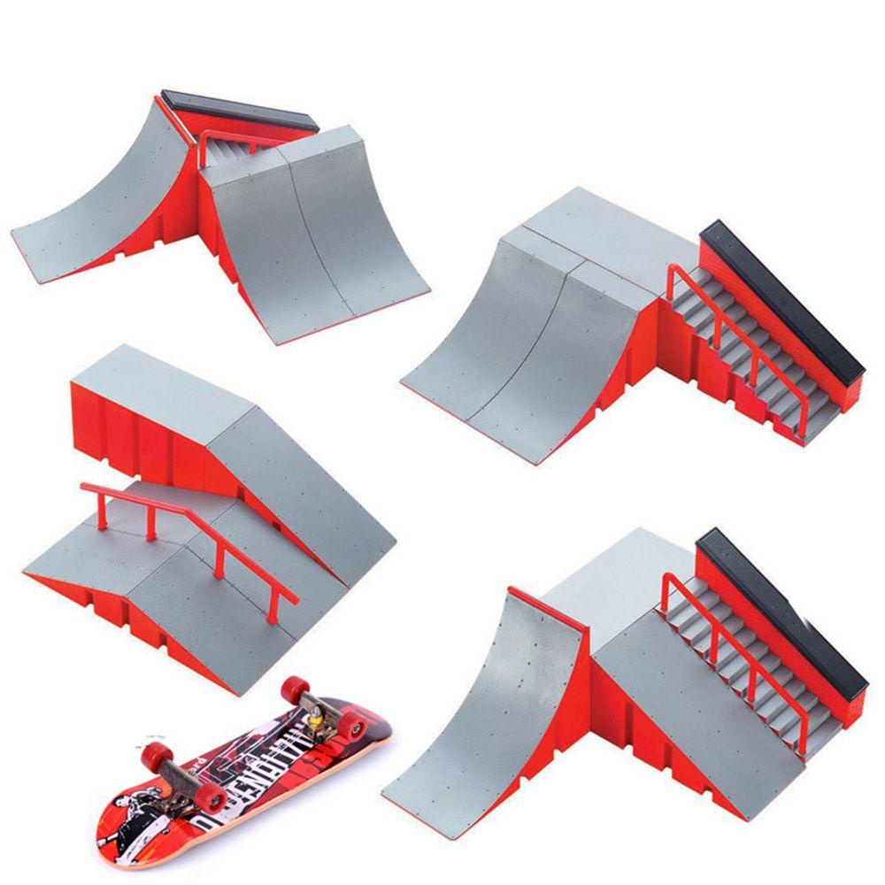 Skateboard Jari Nanas Untuk Hadiah Natal Anak-Anak Bagian Ramp Fingerboard Scene