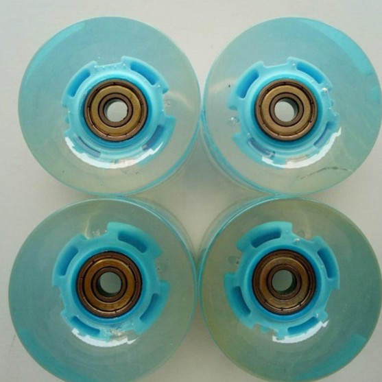 4pcs Roda skateboard Bahan PU Ukuran 60x45mm