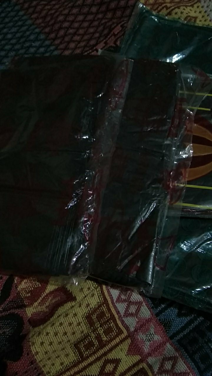 Diskon Nih!!! Promo - Plastik Kresek Hitam Merk Yopi Uk Tanggung ( 21 )