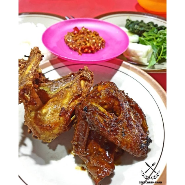 

Ayam Kampung Mantili Solo Baru
