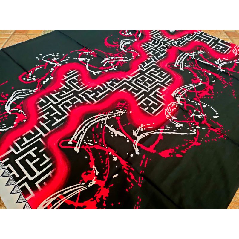 Kain katun Batik Solo motif abstrak garis merah
