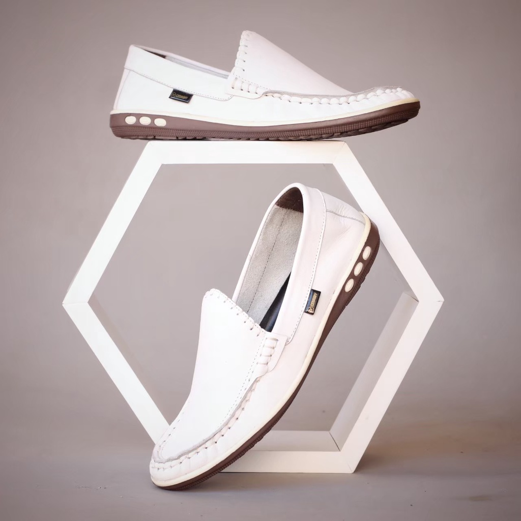 Sepatu Slip On Pria Kulit Original Sepatu Kerja Sepatu Kantor loafers Sepatu Slip on Putih Original