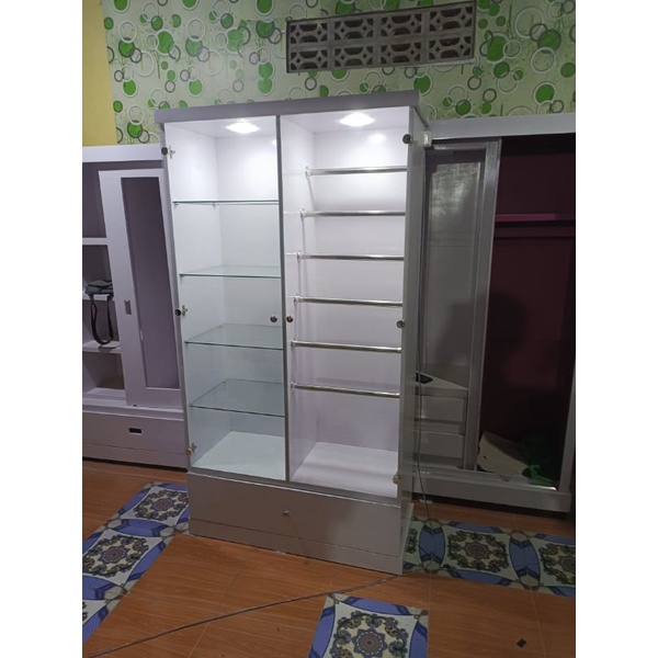 Almari Tas Dan Jilbab  / Lemari Kaca / Almari Display Kaca / Lemari Koleksi / Lemari Pajangan