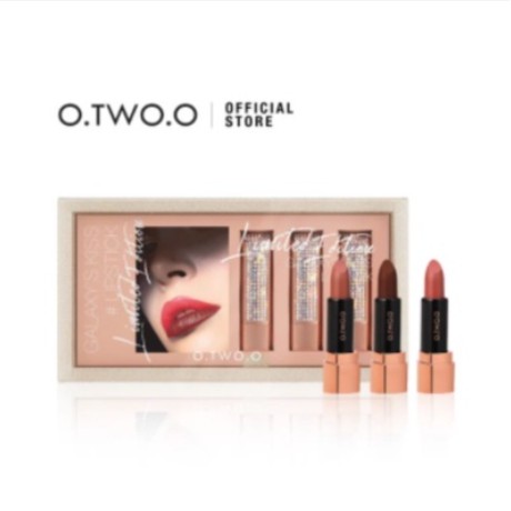 O Two O 3pcs Set Lipstick Matte Anti Air Tahan Lama HK LE 002