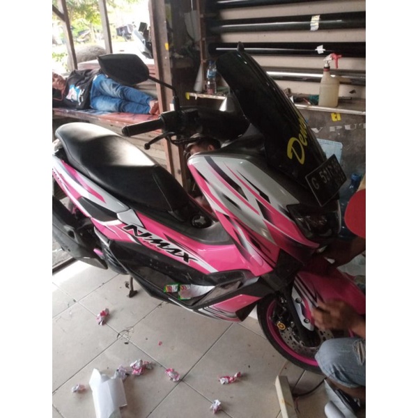 Decal NMAX Grafis Pink New