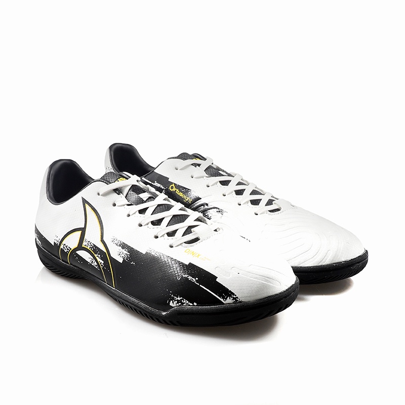 Sepatu Futsal  - Ortuseight - Octane In - Putih