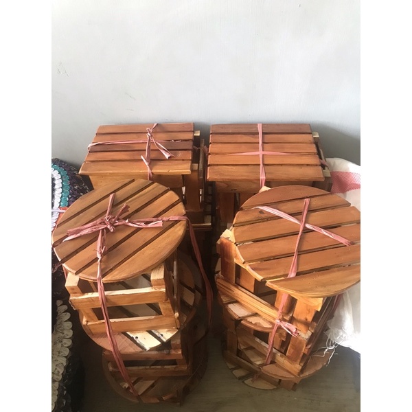 KURSI KAYU MINI PLITUR / DINGKLIK KAYU PLITUR / TEMPAT DUDUK KAYU MINI / KURSI MNI MURAH / DINGKLIK 