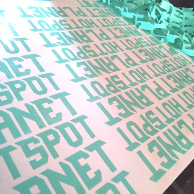 

Stiker cuting paket a3 dapat 24 pics ukuran 10 x 4,5 cm
