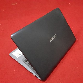 LAPTOP Asus VivoBook A411QA AMD RADEON R7 RAM 4/HDD 1TB