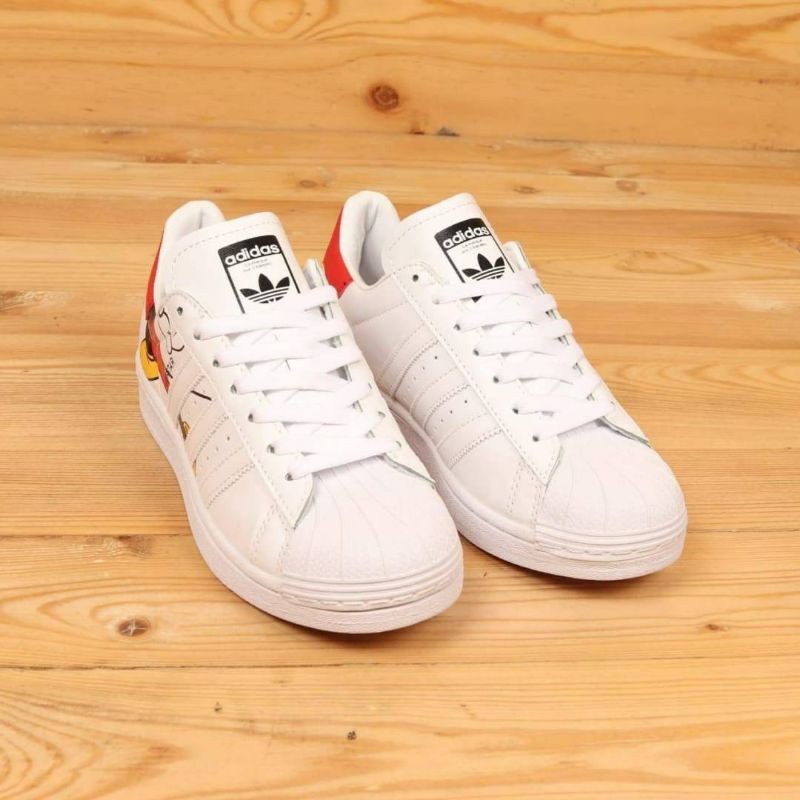 adidas superstar x Disney Mickey mouse white