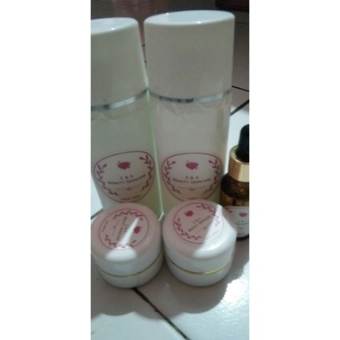 Skincare E & A Beauty