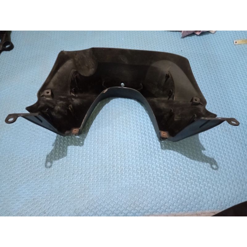 COVER UNDER COVER TUTUP MESIN YAMAHA VEGA ZR ORIGINAL 5D9