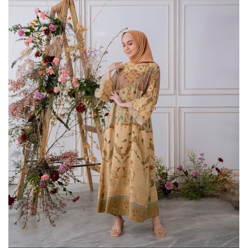 Maharani Dress by Geulis id (size XS)