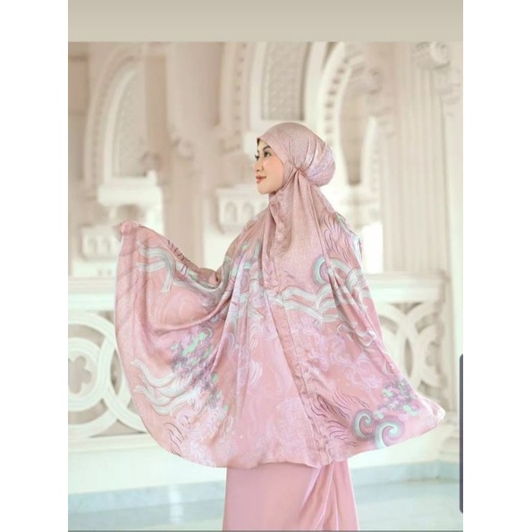BUTTONSCARVES THE WAVE PRAYER ROBE SWEETY