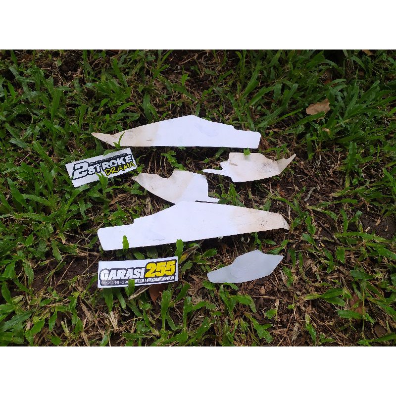 striping grapic rc100 bravo striping suzuki bravo rc100 laminasi new old stok