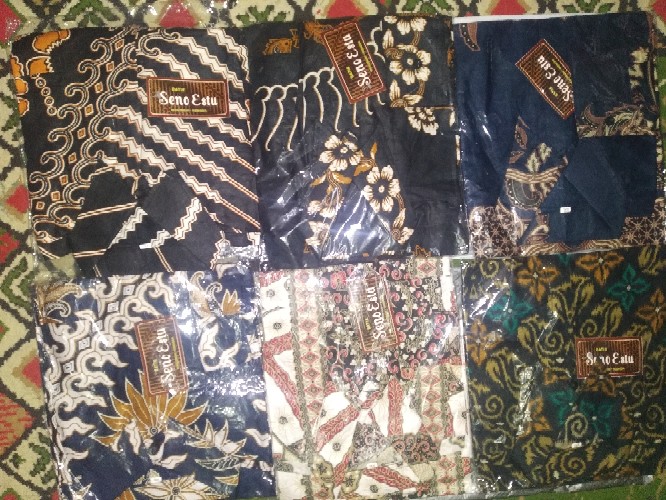 Kemeja Batik /  Batik Pria Lengan Panjang Baju Batik Pria Size M L Xl Xxl Xxxl