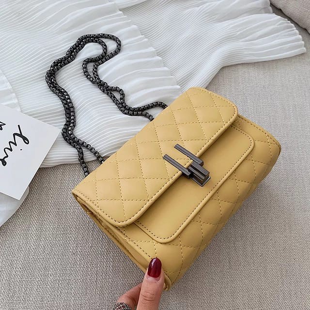Slingbag Wanita Terbaru 2021 / Tas Wanita CHAROLINE Berkualitas!!!