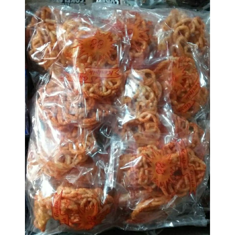 

Cemilan Snack Medan Kerupuk Roda Kerupuk Kepang cap 88