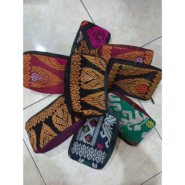 DOMSEL BALI DOMPET SONGKET BORDIR