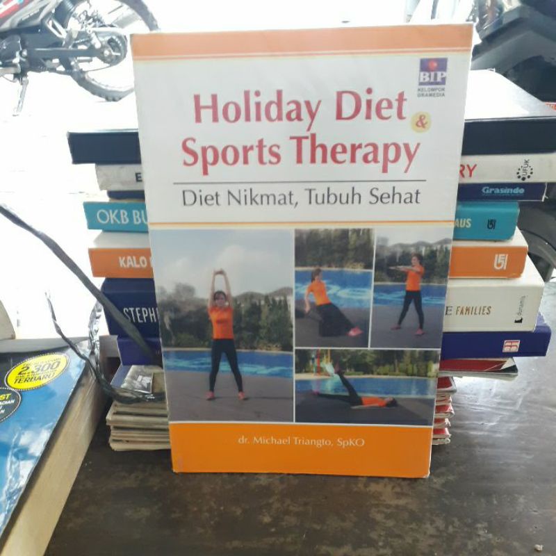 

BUKU ORIGINAL HOLIDAY DIET SPORTS THERAPY