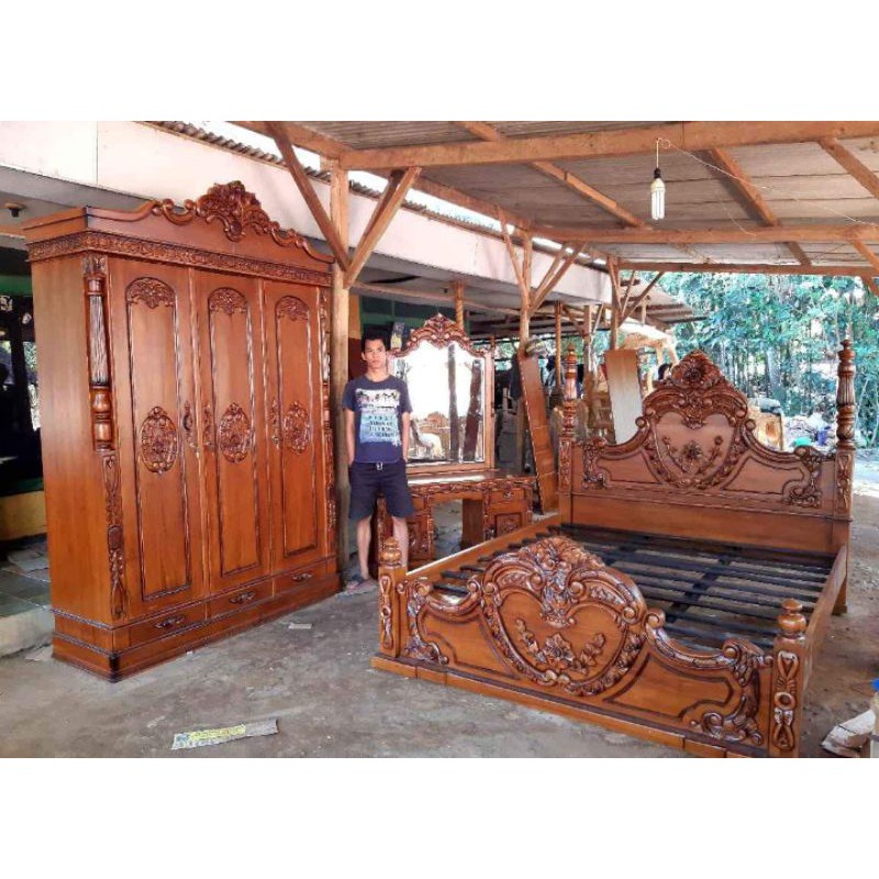 Set kamar cinta
