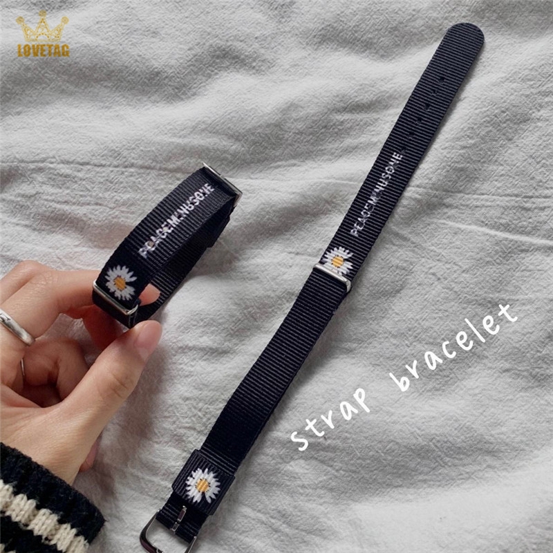 Lt Gelang Priawanita Strap Kepang Bandul Desain  Bunga  