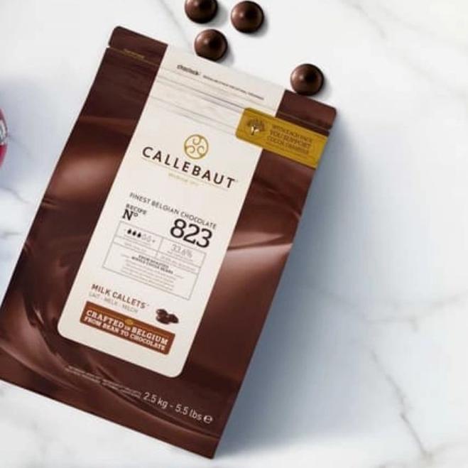 

Callebaut 823 Milk Chocolate Couverture 1 Kg Cokelat Coin