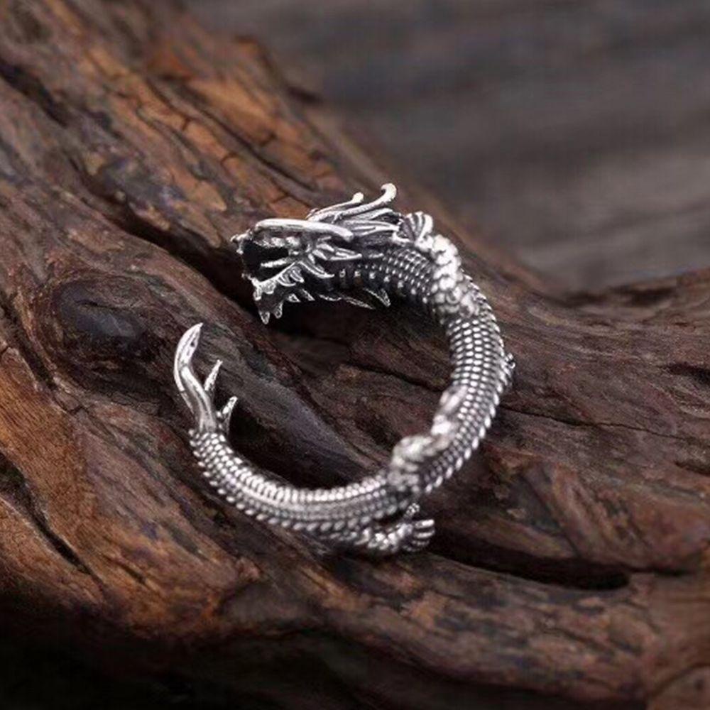 Cincin Bentuk Kepala Naga Bahan Alloy Gaya Vintage Untuk Pria