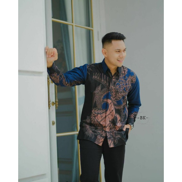 BAJU BATIK PRIA LENGAN PANJANG PRABUSENO MODERN MEWAH WARNA HITAM NAVY KEMEJA KONDANGAN BATIK TANGAN