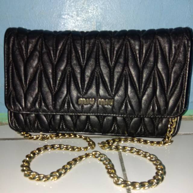 Tas pesta miu miu prelove