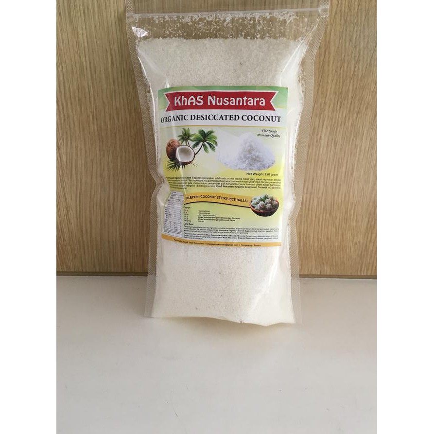 

XSO3 TEPUNG KELAPA KERING DESICCATED COCONUT 500 GRAM - ORIGINAL A0V0