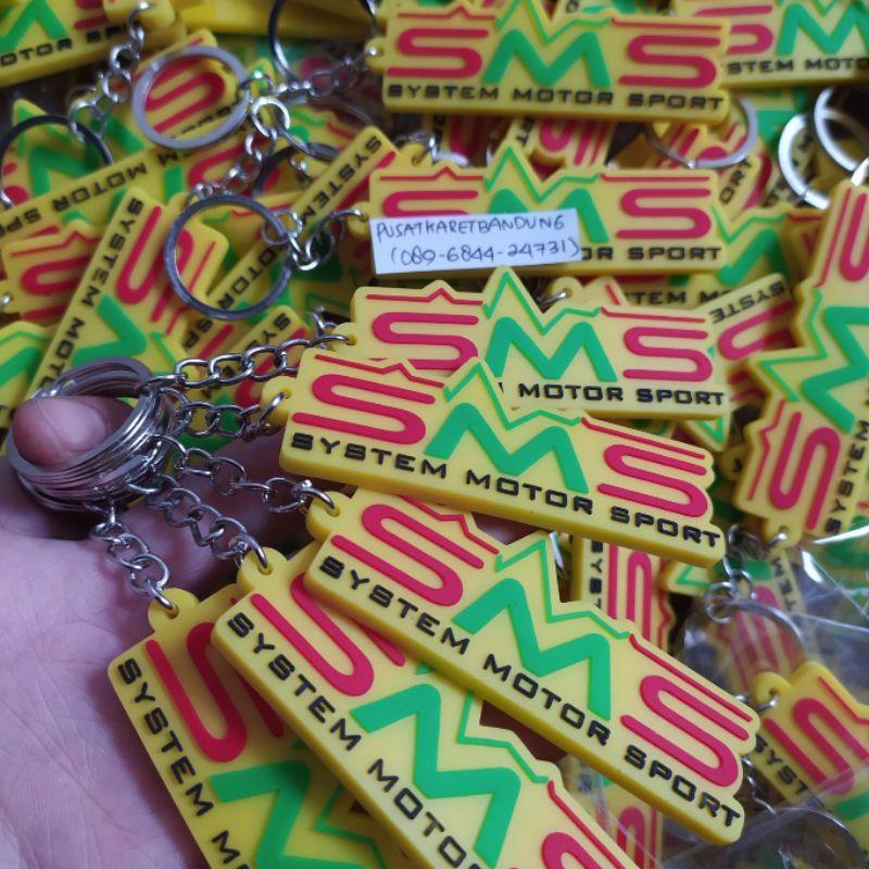 gantungan kunci karet custom Rubber keychain bulak balik 2 sisi