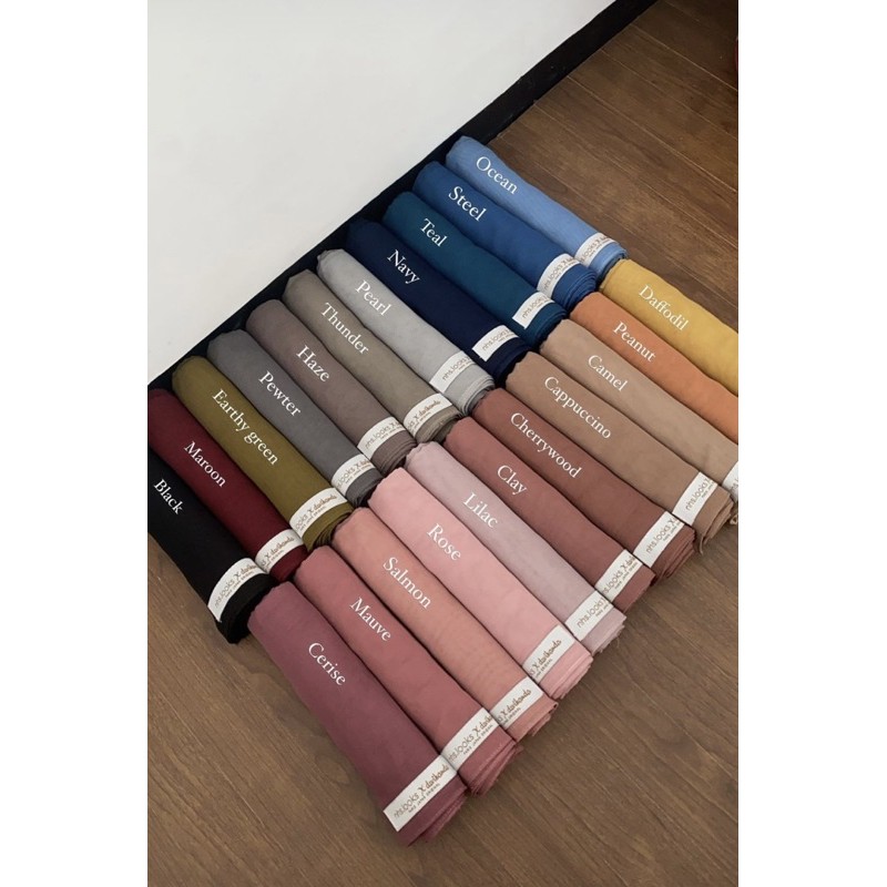 NHS.Looks x Dwihanda (Paris Uwi)