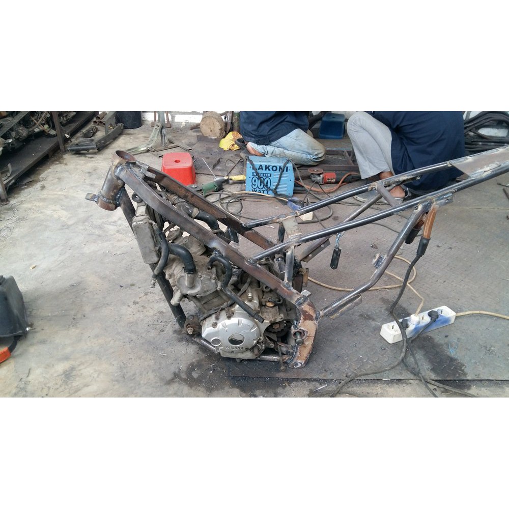rangka custom klx pnp mesin yamaha vixion dan jupiter mx 135 150 xabre bodyset BF gordon Terbaik
